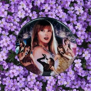 $3 Add-On 🆕Taylor Swift Button Pin